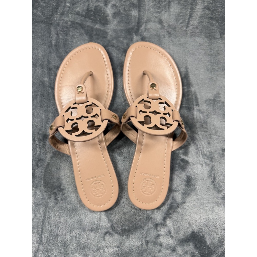 Tory Burch Miller Sandals Women 8.5M Blush Nude Leather Logo Thong Flats - Picture 2 of 10
